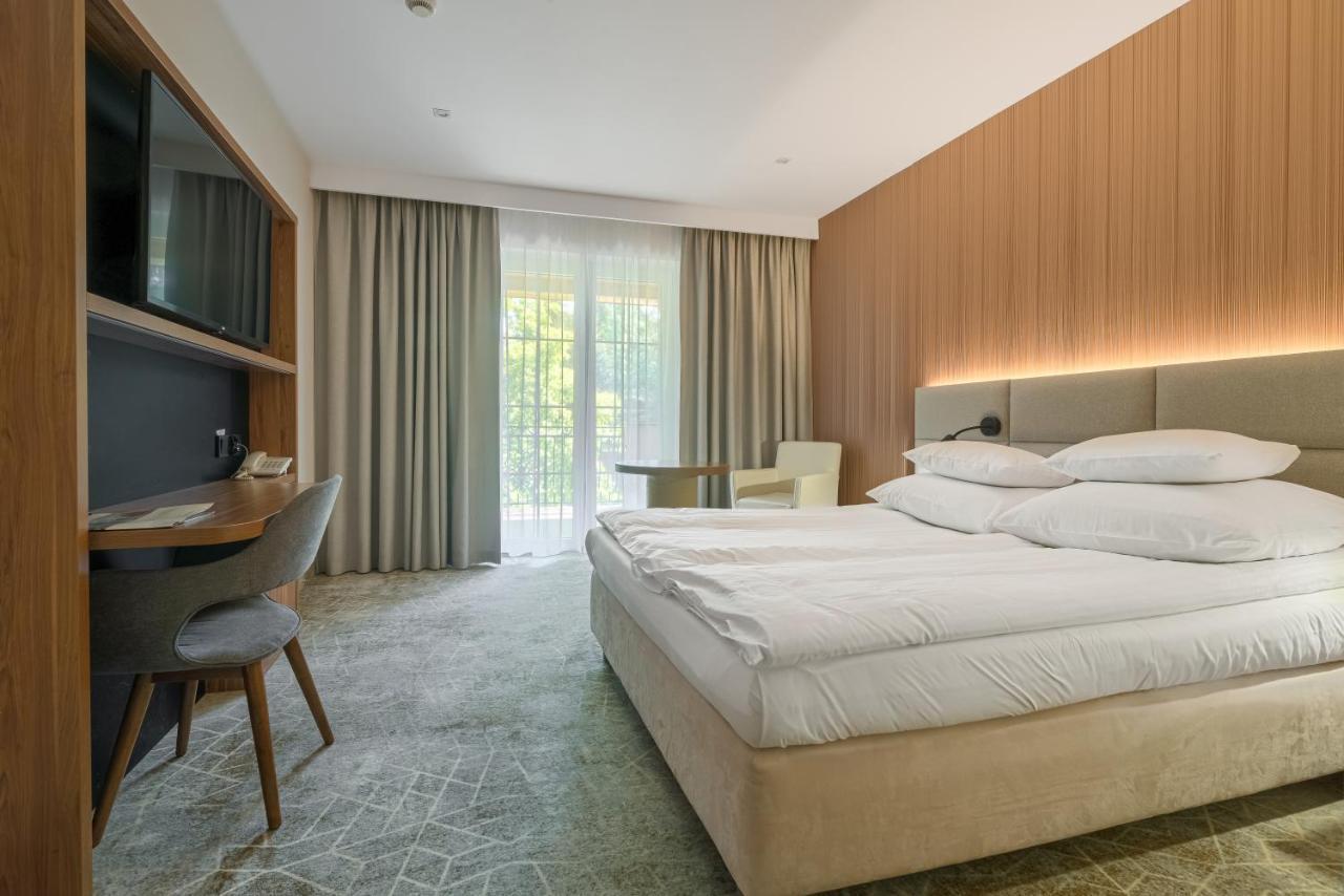 Hotel Antoni Tomaszów Lubelski Exteriér fotografie
