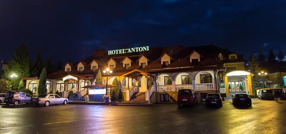 Hotel Antoni Tomaszów Lubelski Exteriér fotografie